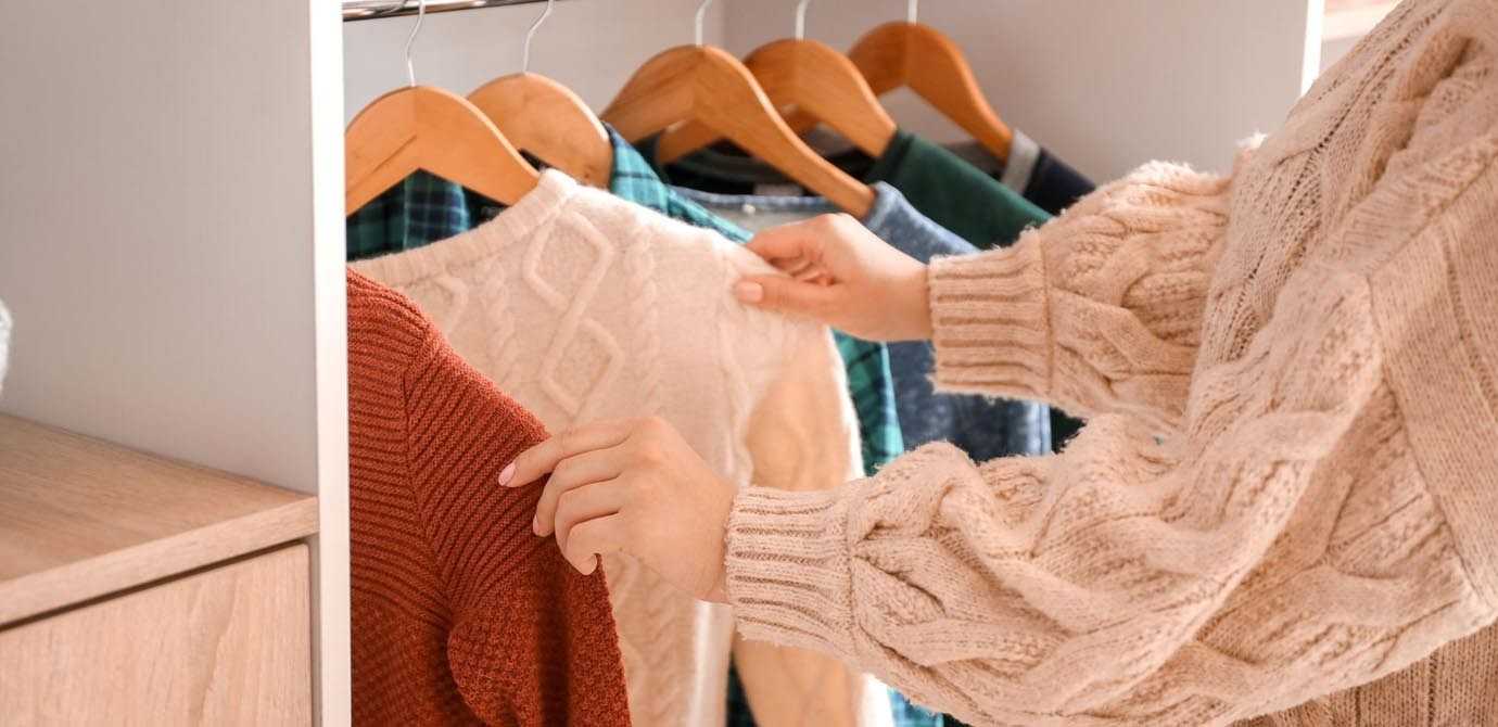 TRANSFORMA TU GUARDARROPA: TUTORIAL PARA UN ARMARIO VERSÁTIL